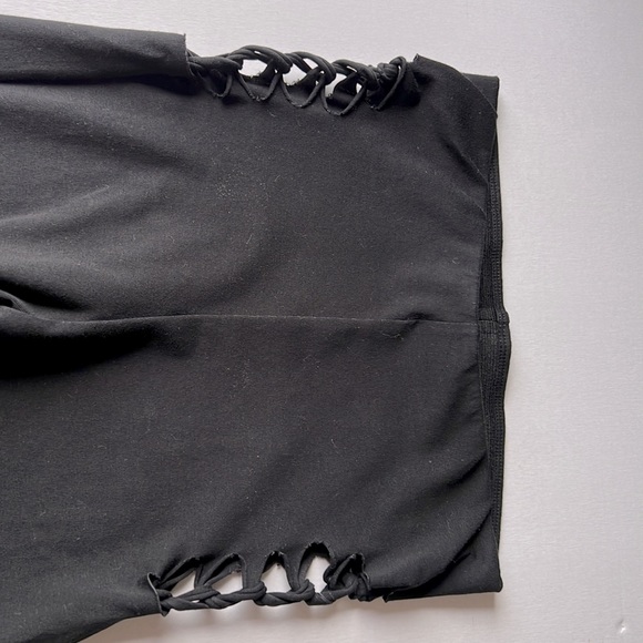 H&M Divided flare pants, XXS, black color - Picture 5 of 6